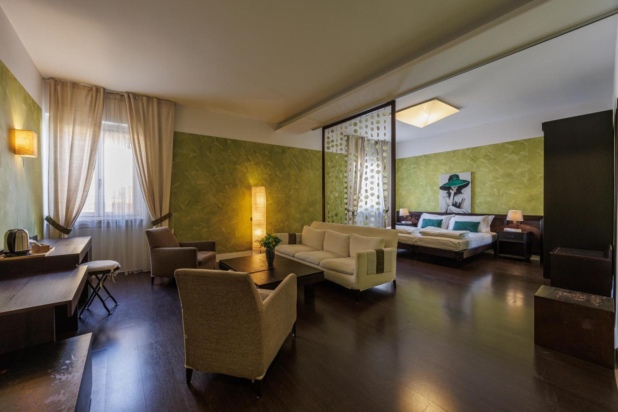 Hotel Alla Grotta Lazise Extérieur photo