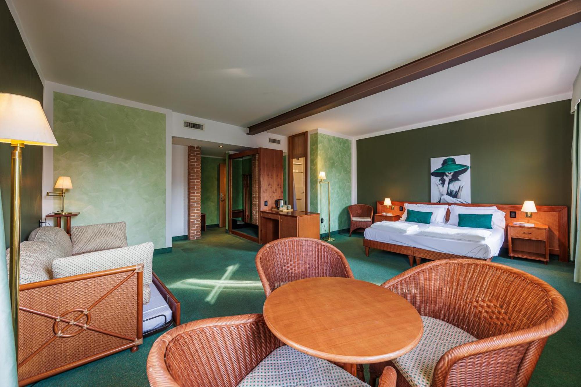 Hotel Alla Grotta Lazise Extérieur photo