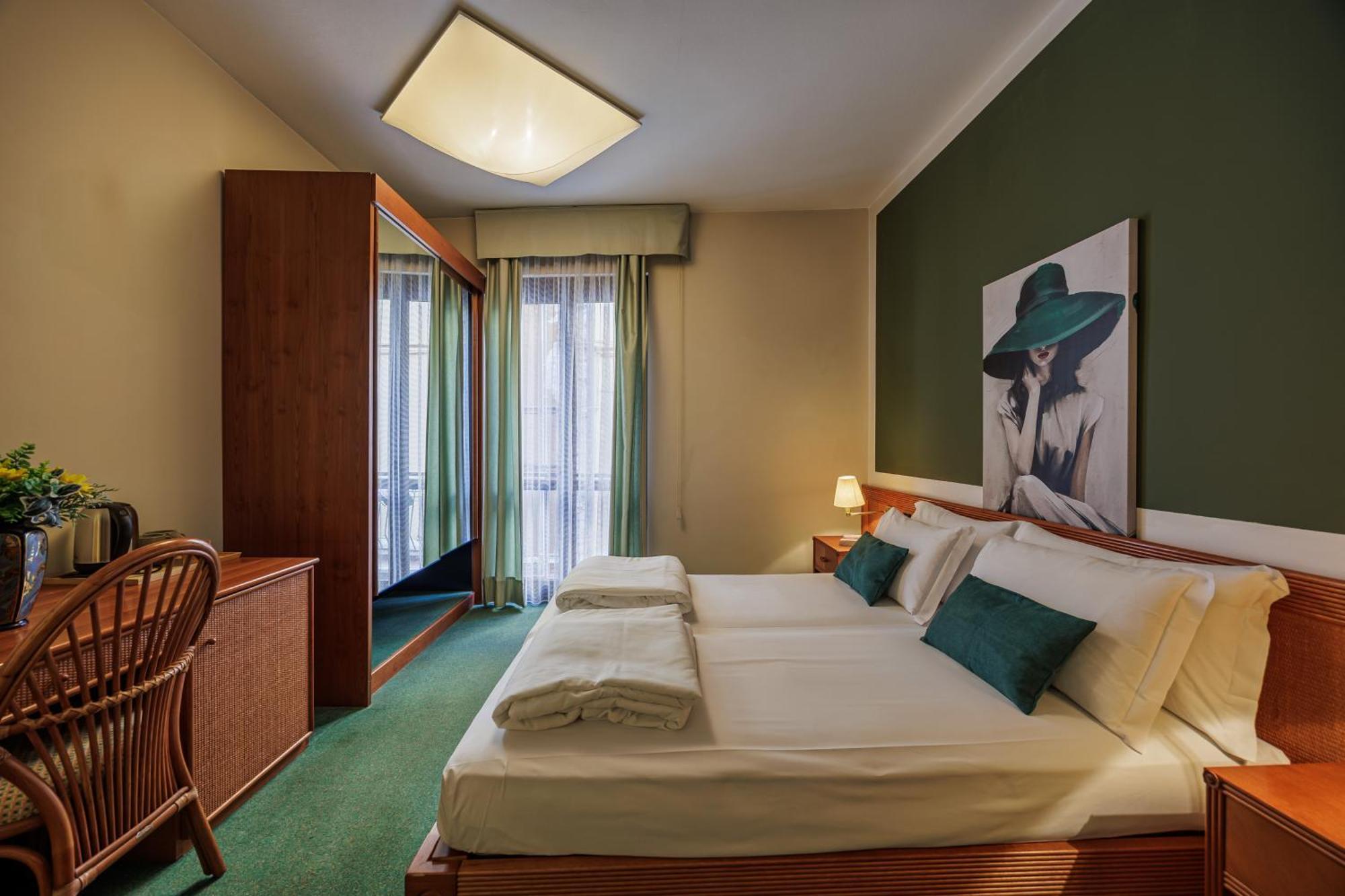 Hotel Alla Grotta Lazise Extérieur photo