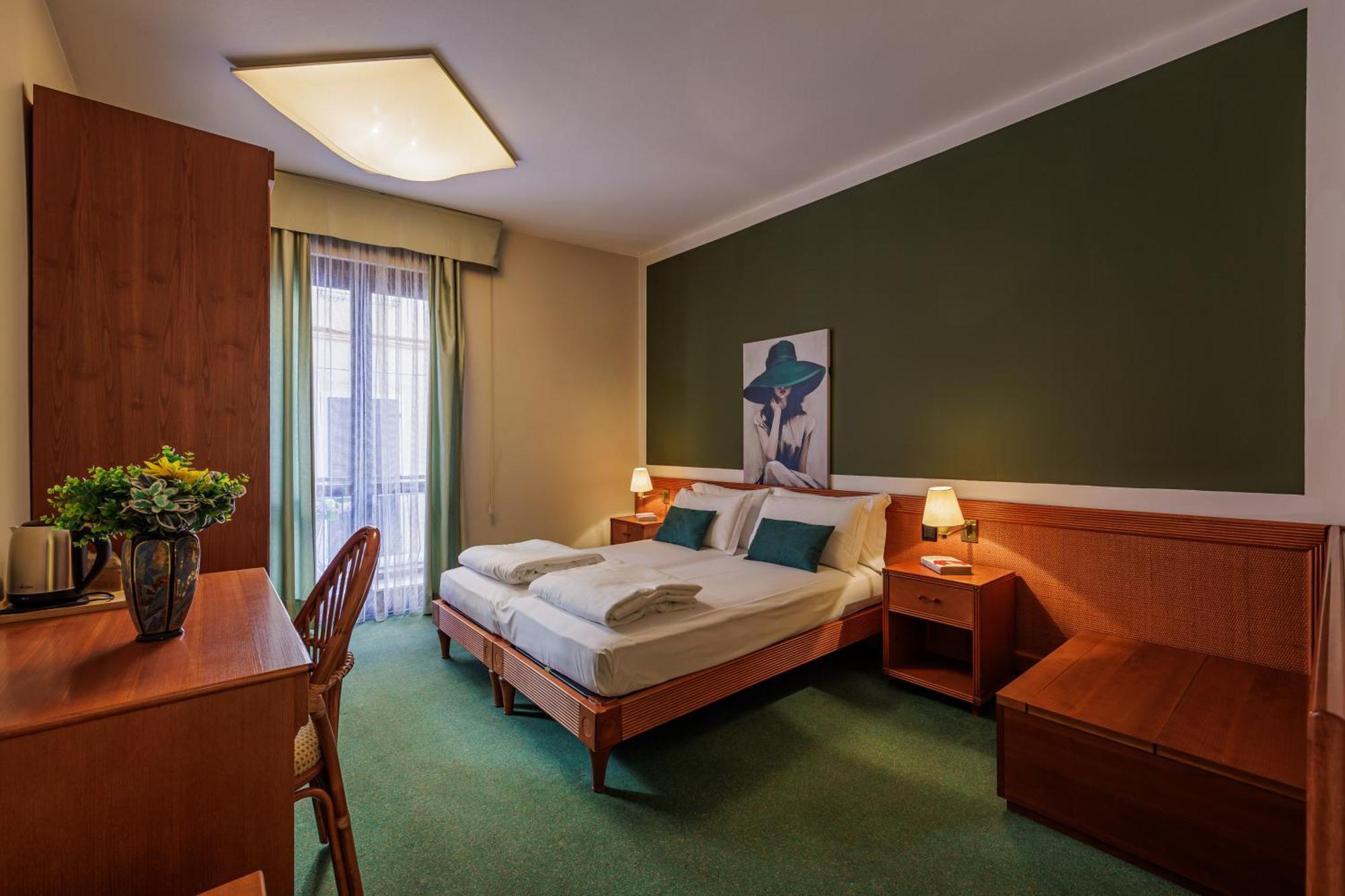 Hotel Alla Grotta Lazise Extérieur photo