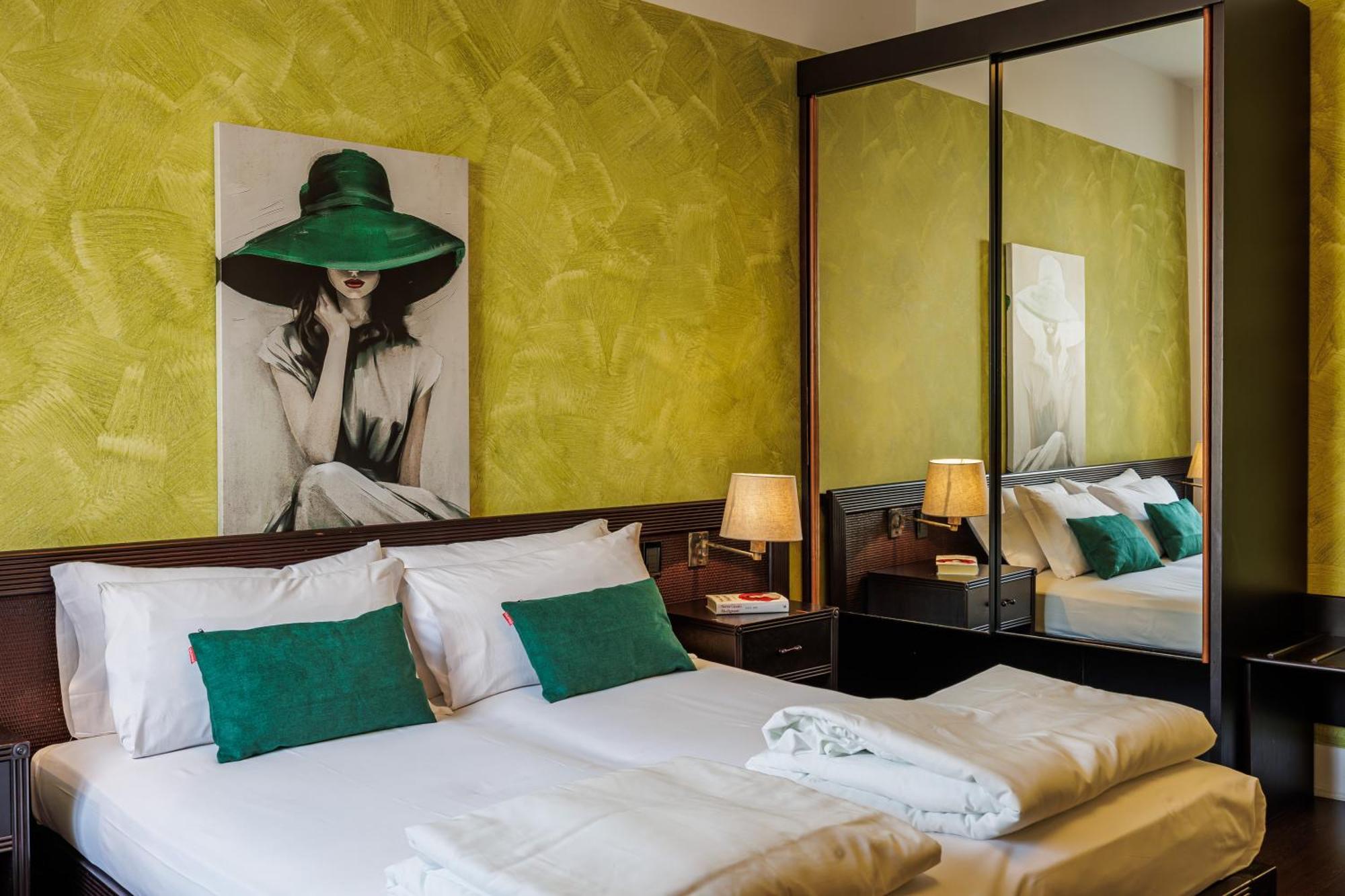 Hotel Alla Grotta Lazise Extérieur photo
