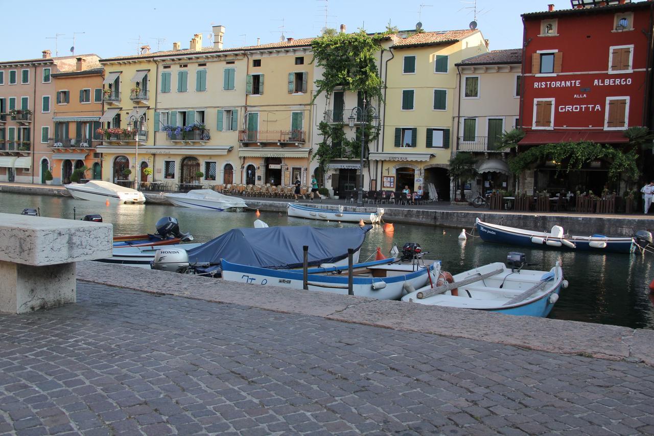 Hotel Alla Grotta Lazise Extérieur photo